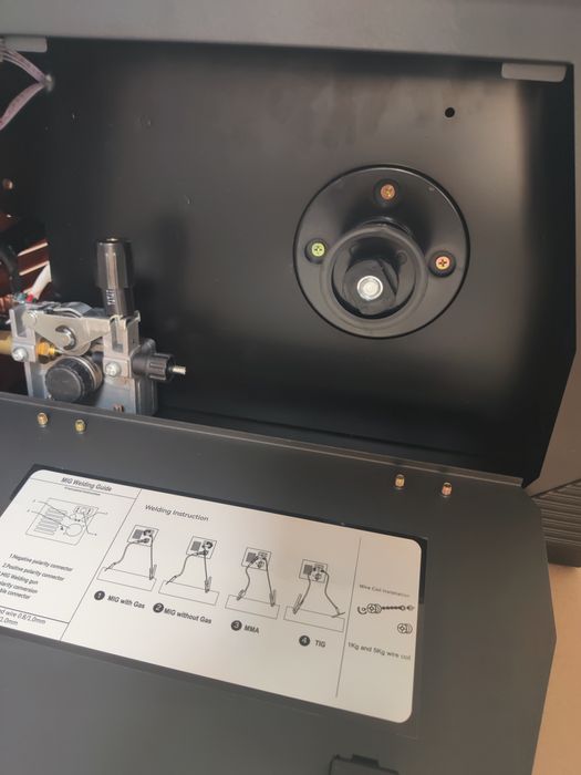 Aparelho de soldador 250 Amperes!  5 em 1  MIG MAG TIG SER FLUX. NOVO.
