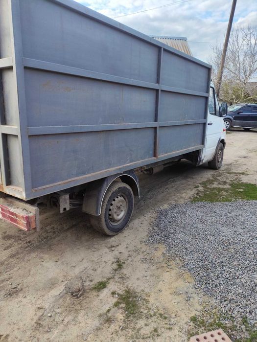 Автомобіль Mercedes 312