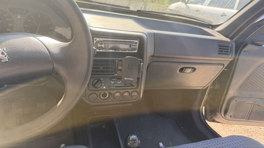 Vendo peugeot 106