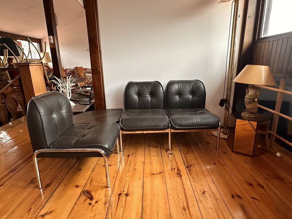 Girsberger zestaw mebli: sofa, fotel, stolik. Hans Eichenberger