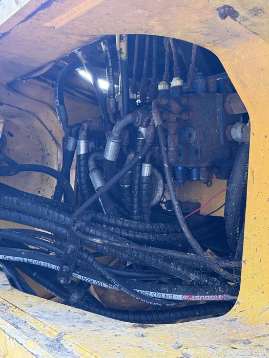 Ескаватор-навантажувач Volvo BL 61B 2008р.