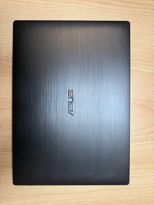 Computador portatil Asus  P2430U448057952583690240