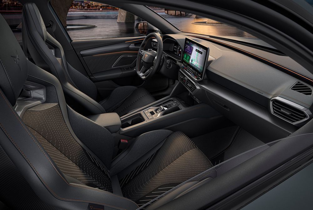 Cupra Leon 1.5 eTSI MID DSG