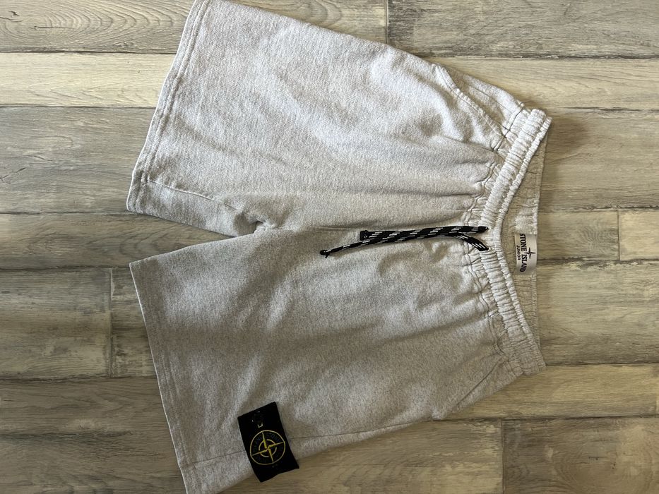 Чоловічі шорти Стон Айленд джуниор Сірі Шорты Stone Island junior