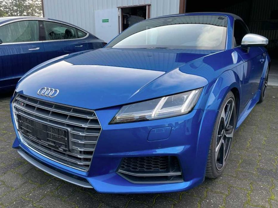 Audi TT, TTS, TTRS ауди тт,ттс. ттрс бампер запчасти б/у