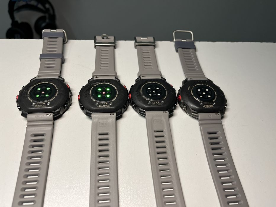 Смарт-годинник Polar Grit X2 Pro