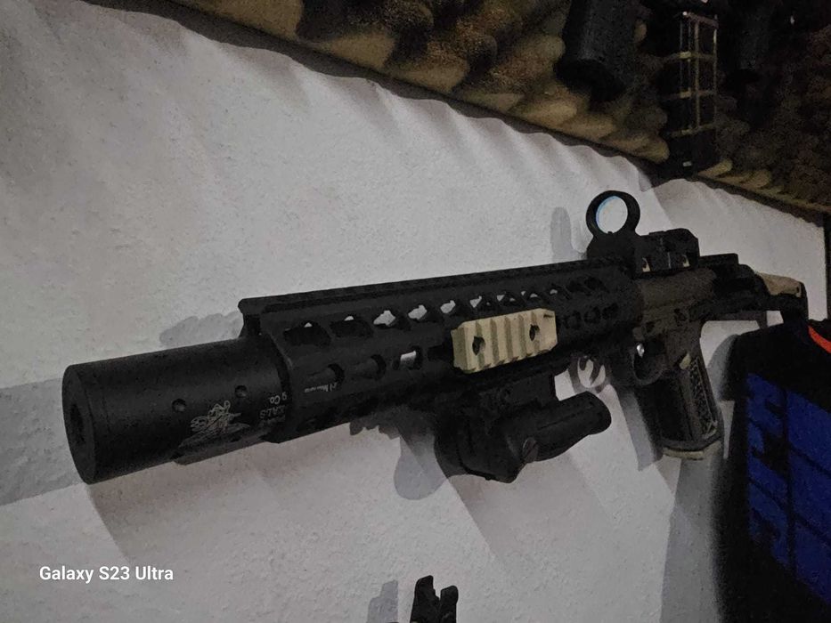 Vendo arma de Airsoft AAPP-01 COM EXTRAS