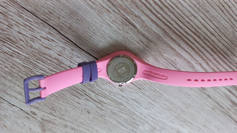 Часы бельгийские Ice-Watch