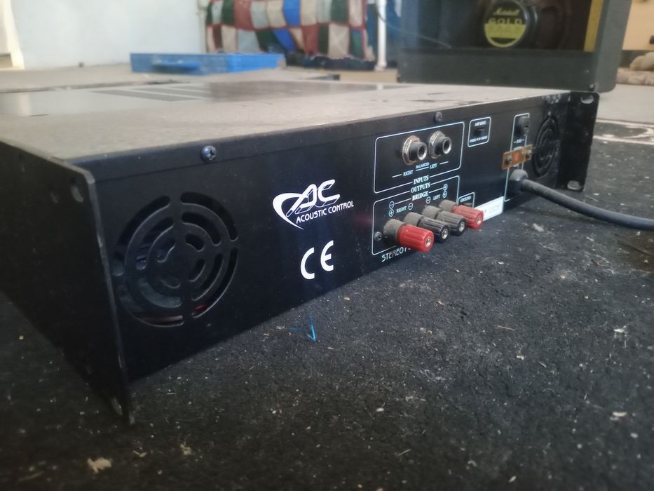 Amplificador 200 Watts