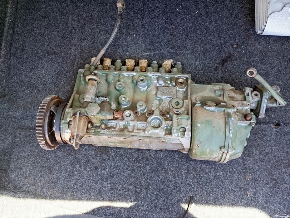 Bomba injetora Mercedes 8 cilindros