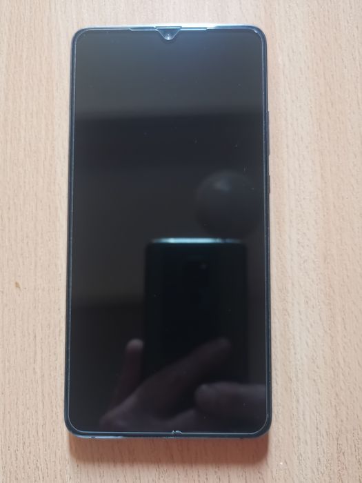 Huawei mate 20x w bardzo dobrym stanie.