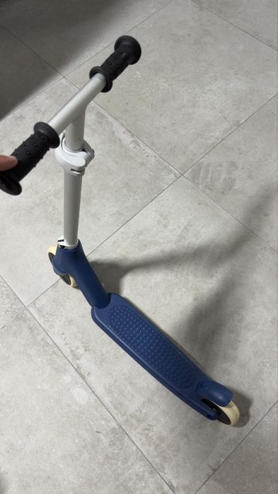 Trotinete de 3 rodas Oxelo / Btwin B100 (Decathlon)