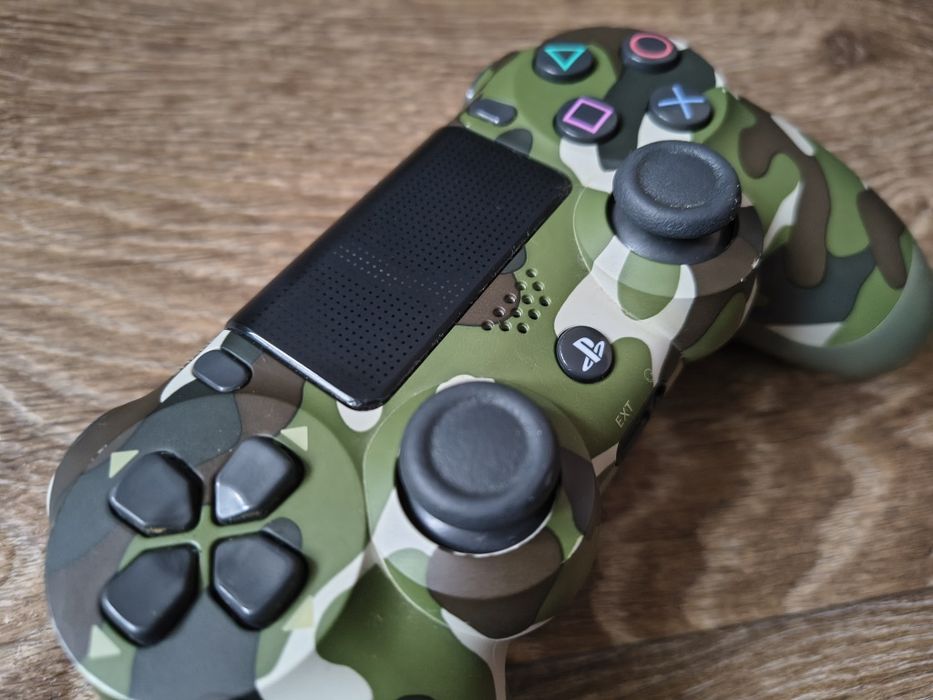 Джойстик Dualshock 4 version 2(оригінал)