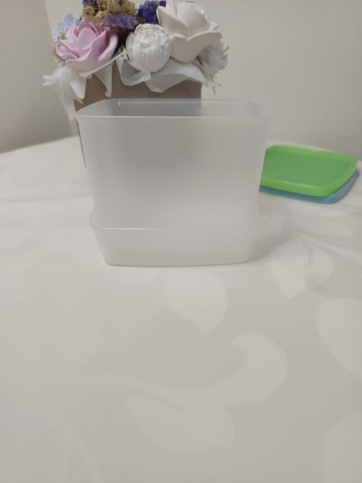 2 Refrigeradoras quadradas da Tupperware 800ml + 250ml