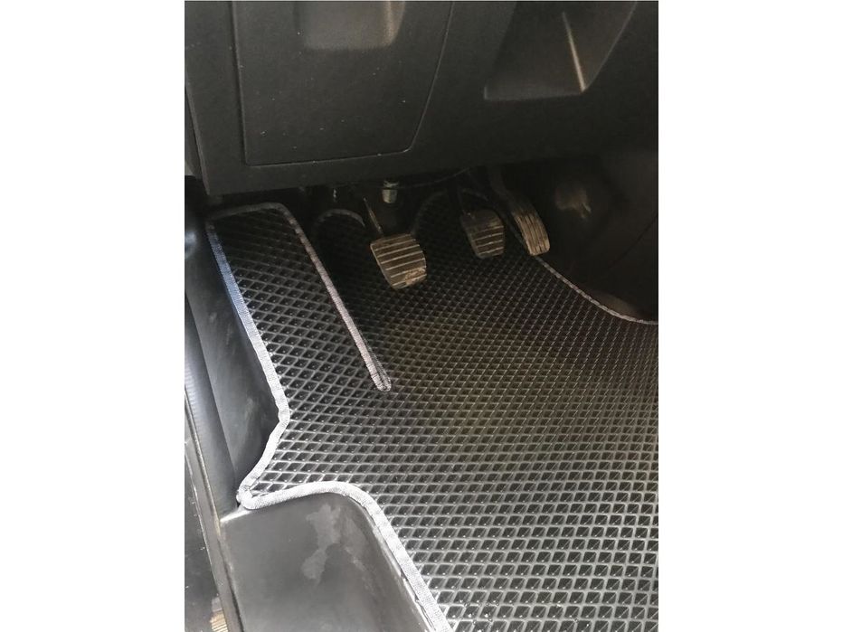 Nissan NV300 Коврики салона (EVA оригинал, разные цвета)