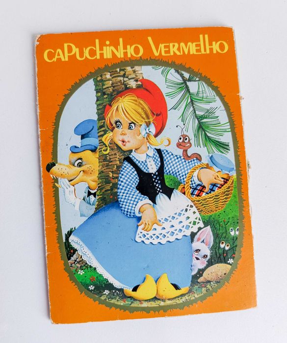 Livro Capuchinho Vermelho