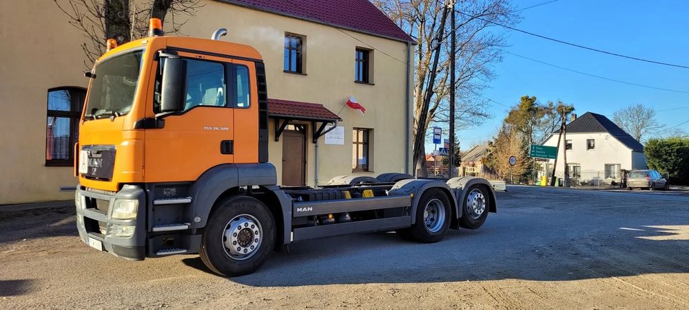 MAN TGS 2011r KRÓTKI ROZSTAW 390cm 3-y OSIOWY rama do zabudowy DMC 26t BECZKA ASENIZACJA  rama do zabudowy