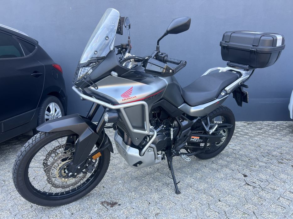 Honda Transalp 750