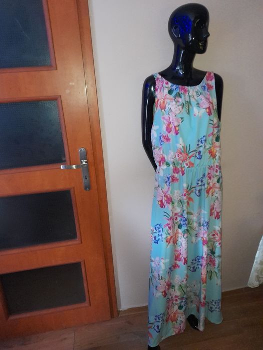 Sprzedam sukienkę maxi