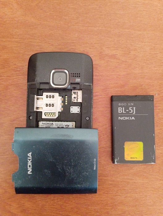 Nokia C3-00 ( telemóvel )