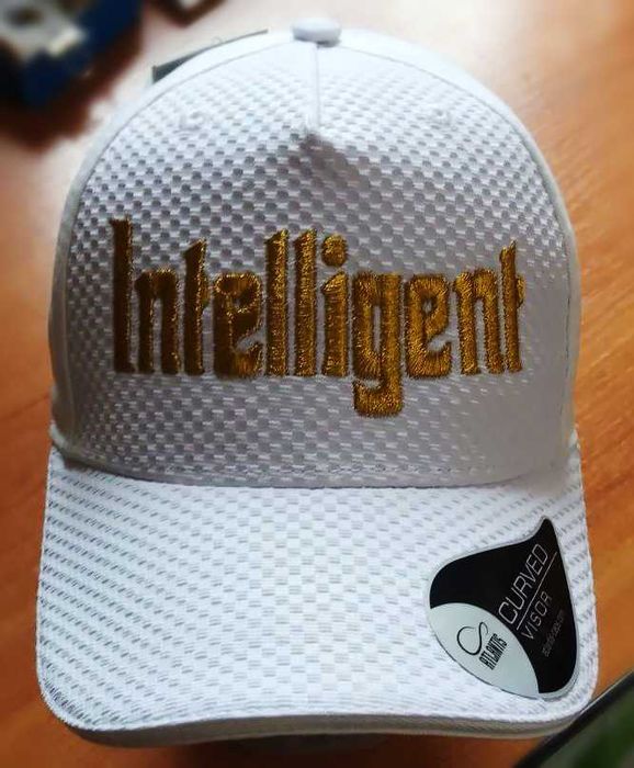 Вишивка на одязі та аксесуарах | Шеврони, кепки, худі | Від 20 шт.