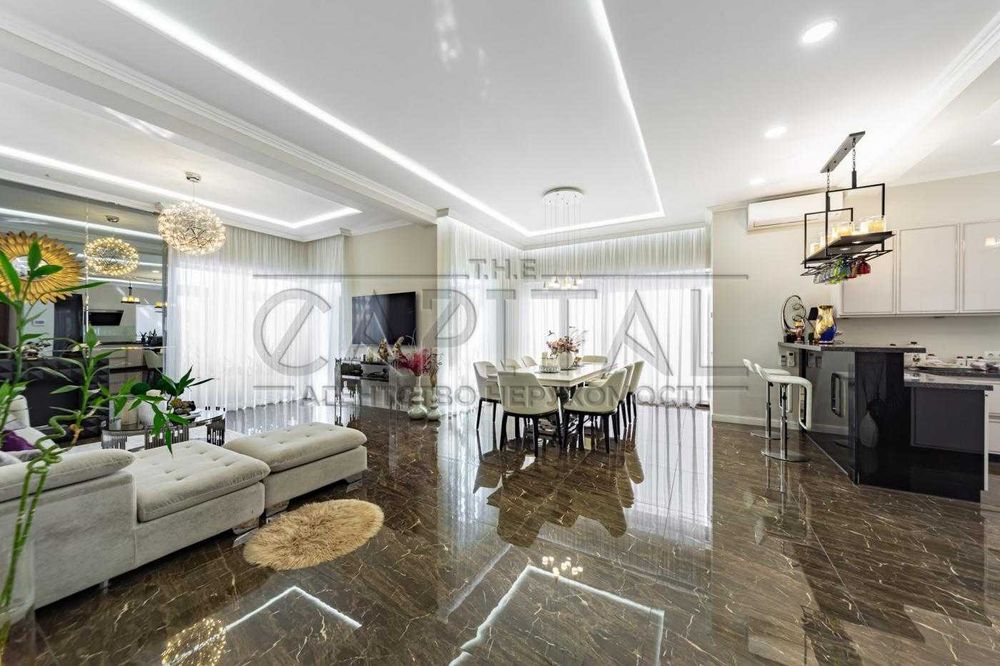 Престижний будинок в Крюківщіні 400м2, гараж та басейн