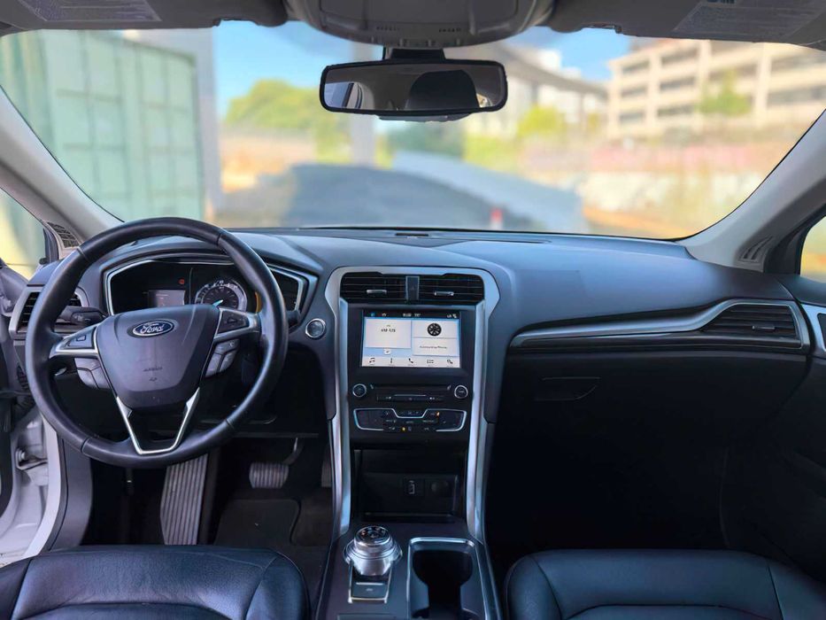 Ford Fusion SE      2018