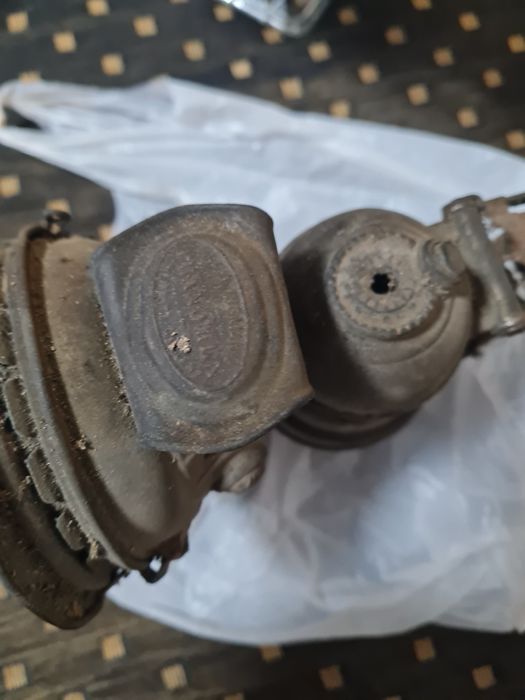 Vendo peça petromax para por nas bicicletas com mais de 100 anos . {Pe