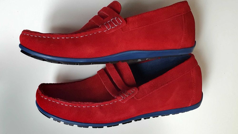 Buty Venezia czerwone nowe 41