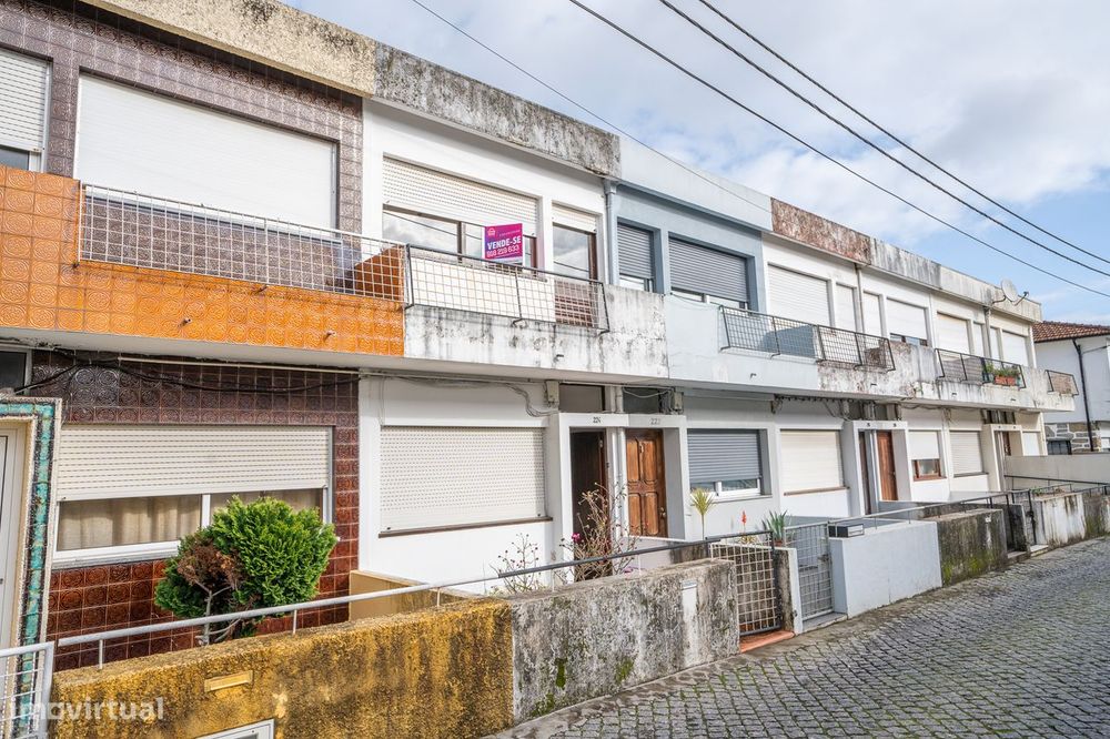 Moradia T2 com vista rio ,próxima à Av. da Répública , V.N.Gaia AF