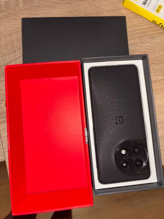 oneplus 11  256 GB