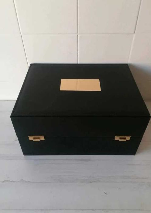 Caixa Coleção Cintos Artes Marciais Karaté Judo Black Box Martial Arts