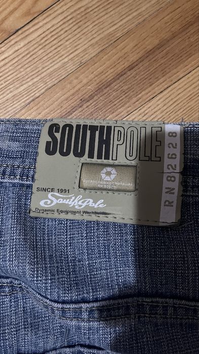 Southpole gold tab