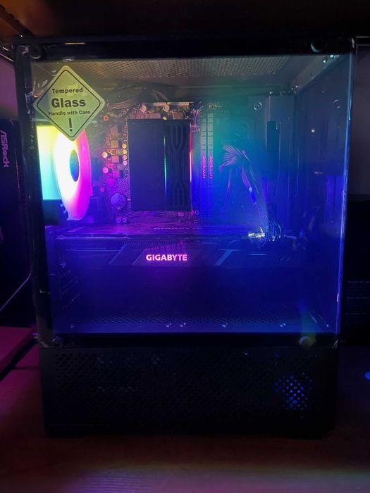 Komputer Ryzen 7/32GB/SSD512GB/GeforceRTX2070 8GB/Win11 Mocny do gier