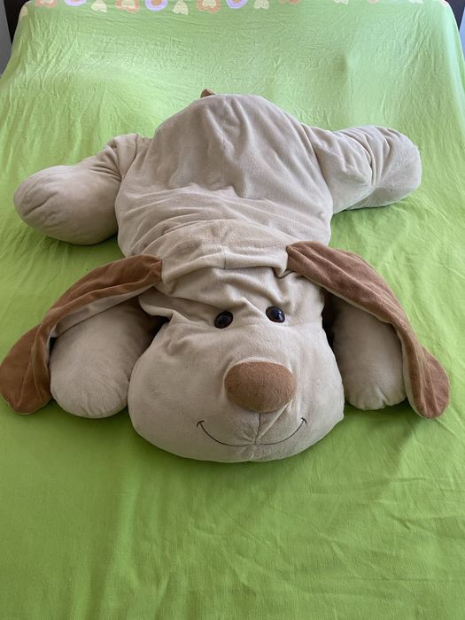 Peluche gigante cão