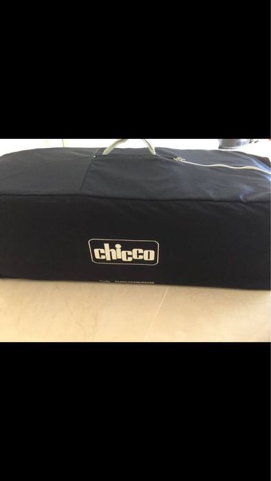 Cama portatil de bebe com pouco uso da chico
