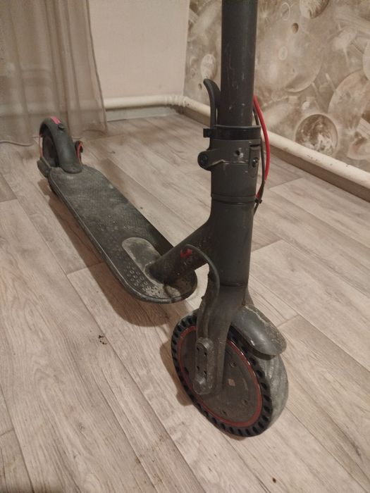 Електро самокат сяомі