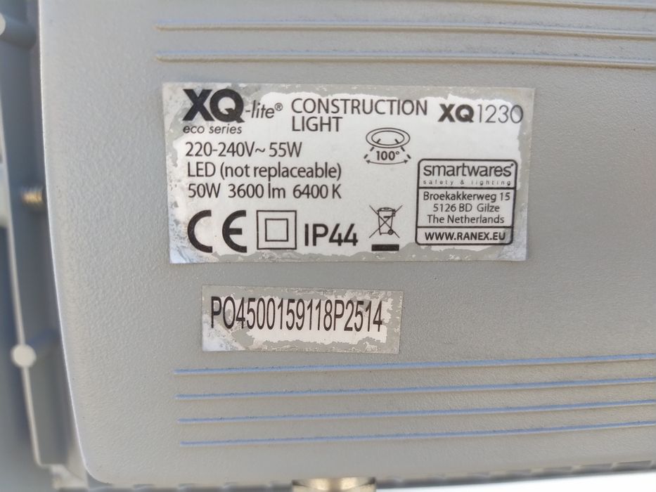 Foco LED com tripé XQ-Lite®