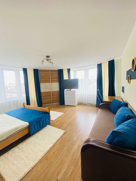 Центр. Жд вокзал. Двох кімнатна. Власник. Подобово квартира