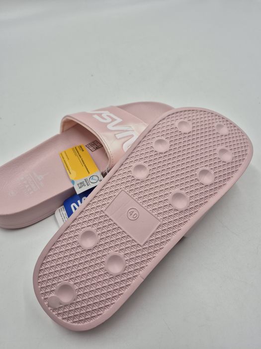 Damskie klapki NASA 40