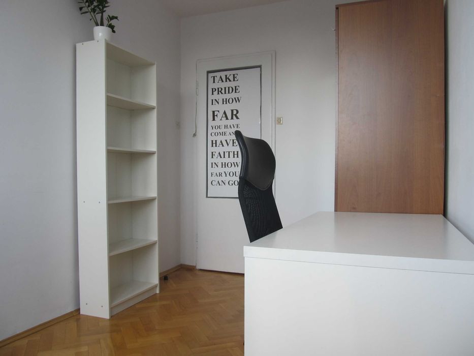 1390 zł z opłatami, pokój 1-os. przy Metrze Rondo ONZ, Krochmalna