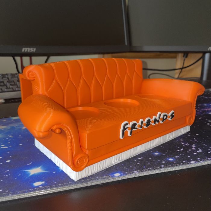 Диван для фігурок Friends з McDonald's