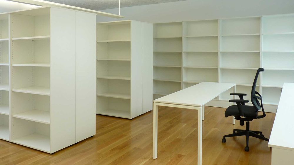 Armários de Escritório Várias Medidas em Estrutura Melamina / Madeira