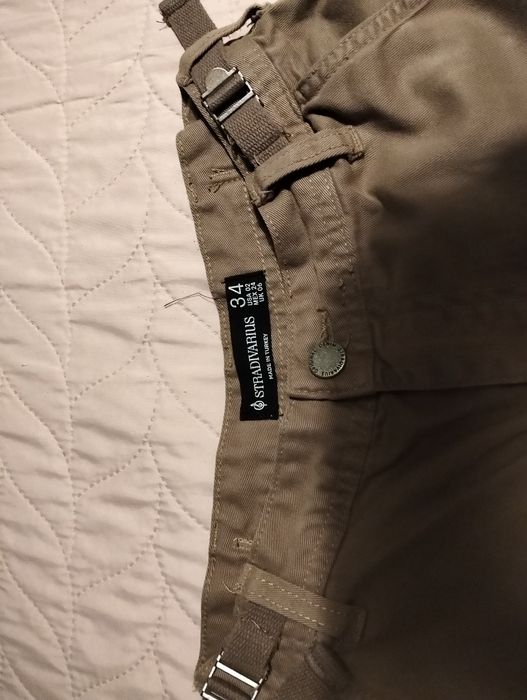 Spodnie Stradivarius brąz cargo rozm 34