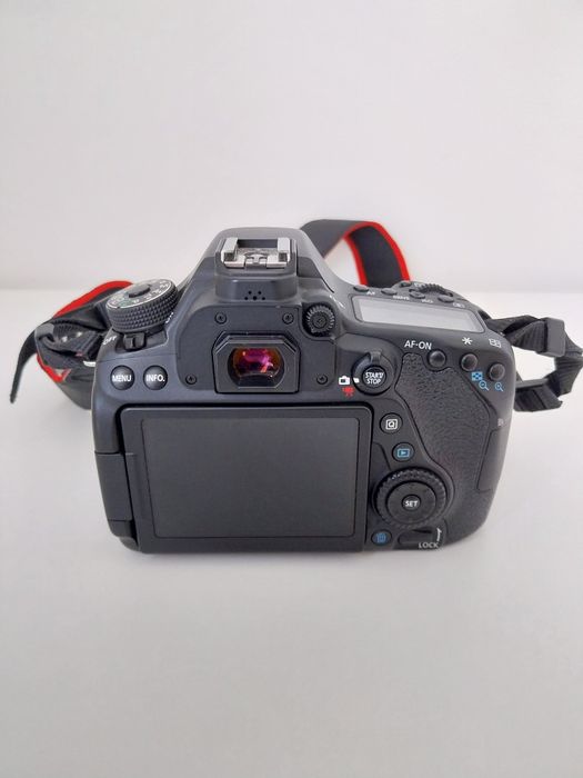 Lustrzanka Canon EOS 80D