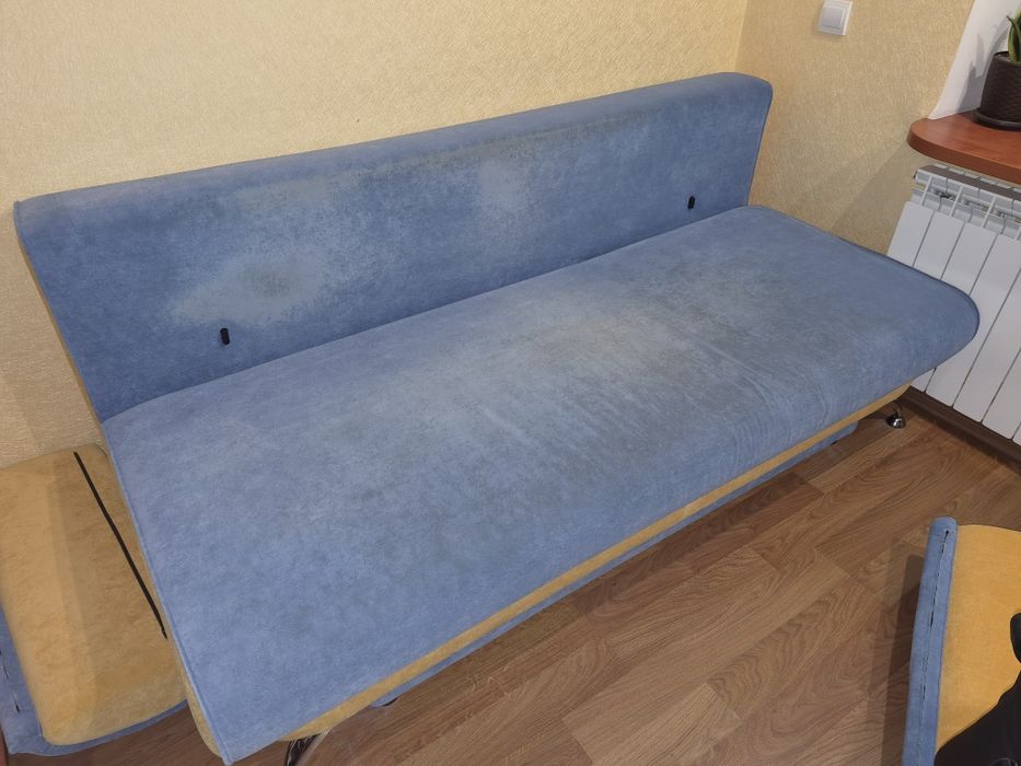 Продаю диван б/у