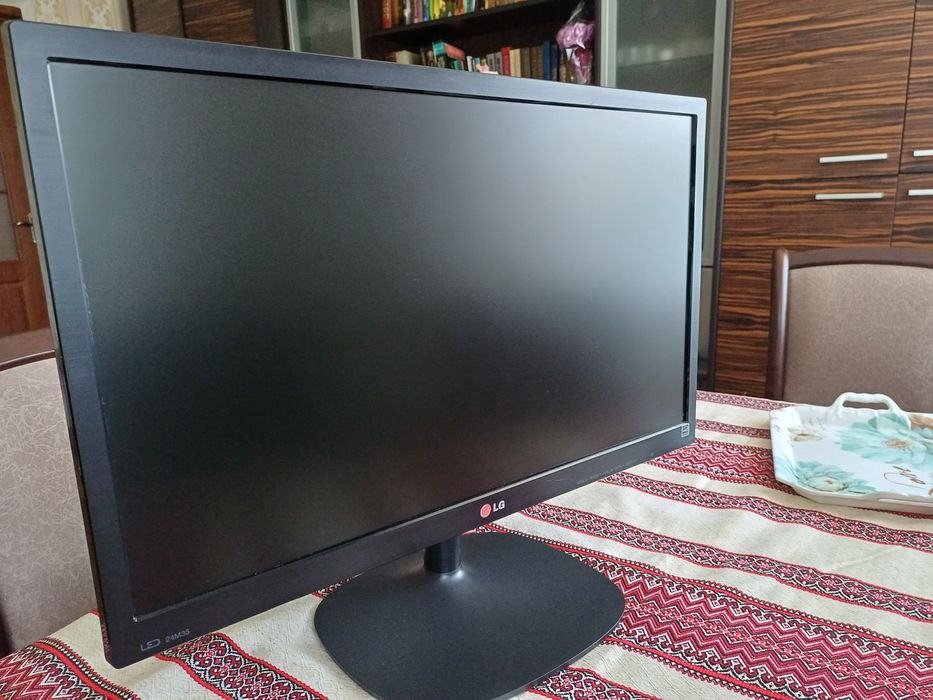 Продам монітор 24", LG 24M35A-B (може використовуватись, як телевізор)
