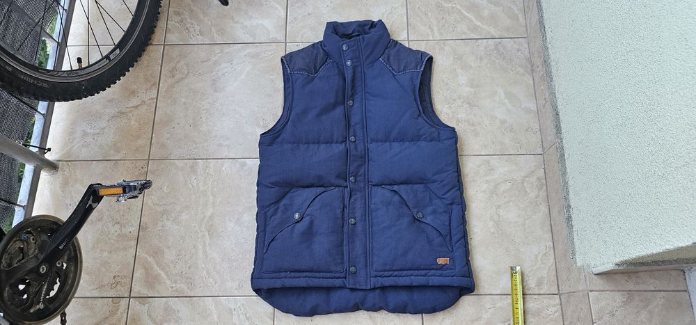 Levis męski bezrękawnik rozmiar S wymiary na zdjęciach  stan bardzo dobry