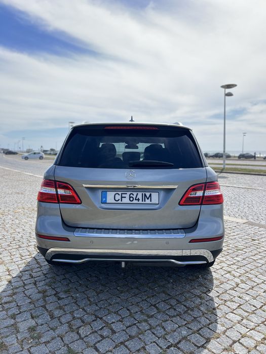 Mercedes-Benz ML 250 BlueTEC (2012) | 225.000 km | Histórico Mercedes | Como Novo