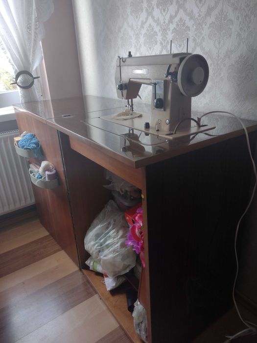 Maszyna do szycia lata 70-80te